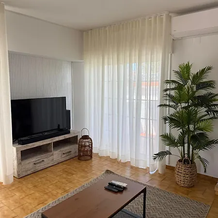 Cozy Oura Appartamento